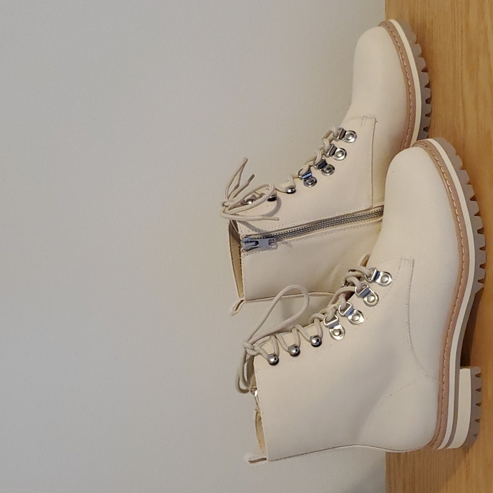 Womens Boots